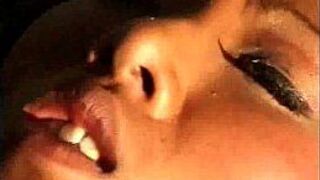 Asian out door sex porn video